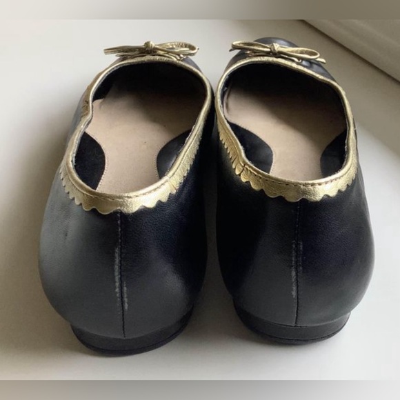 Aerosoles black women’s flats w/ gold lining & bow w/ straps size 7 - Picture 6 of 9